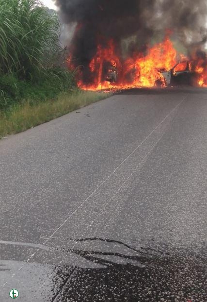 PHOTOS: 3 Burnt To Death In Tragic Bayelsa Auto Crash