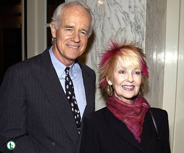 mike farrell wife