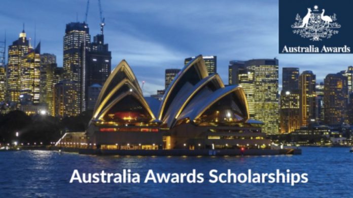 Australian-Government-Award-Scholarship-696×392